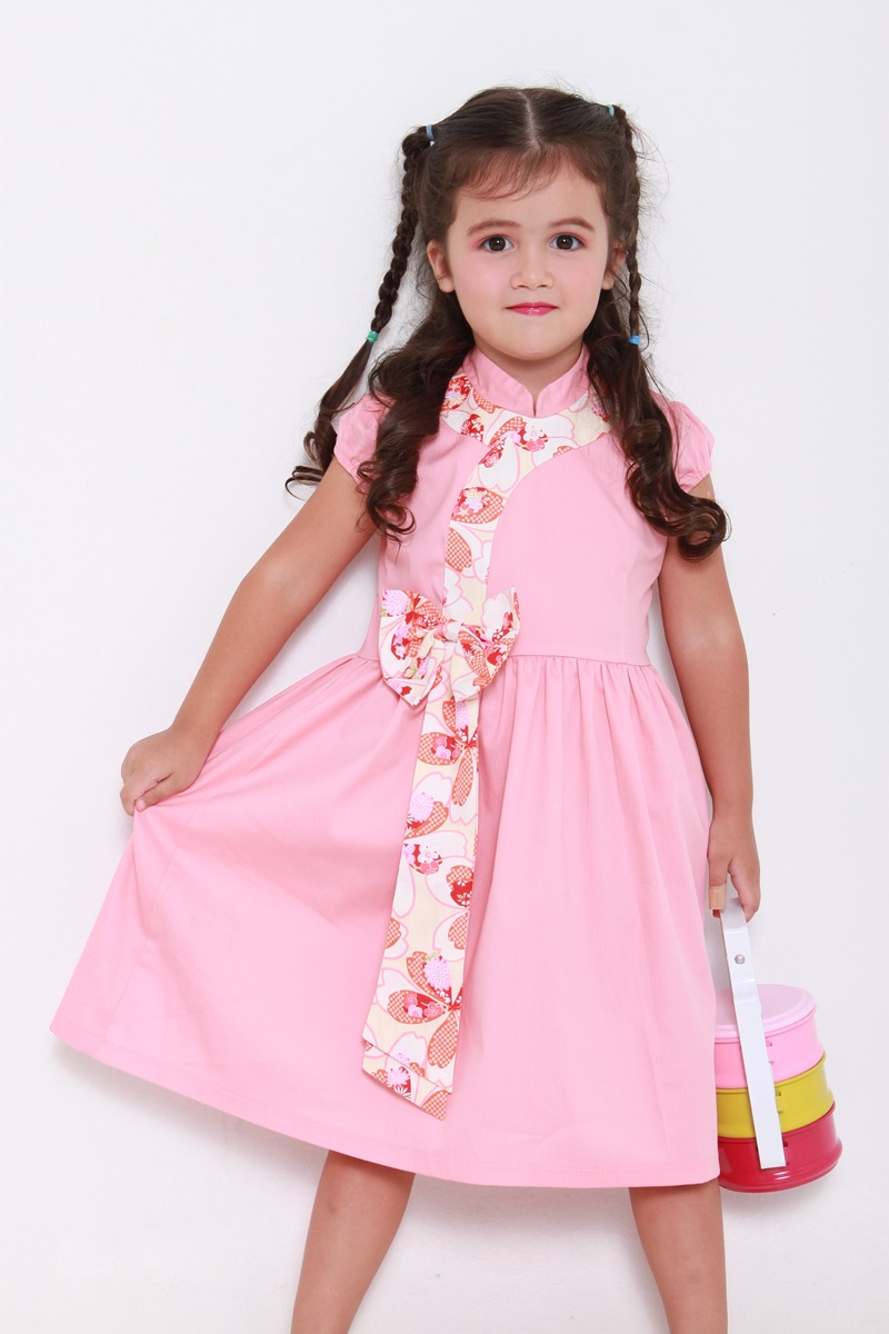 Mandarin Dress with Ribbon Bow Pink (M on;y for 6-7 years old)